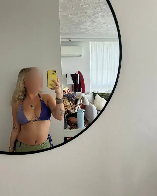 Manon - Image 6